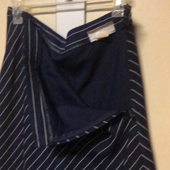 #1655 Navy blue pinstriped full A skirt David Dean sz 12 - Picture 3 of 5